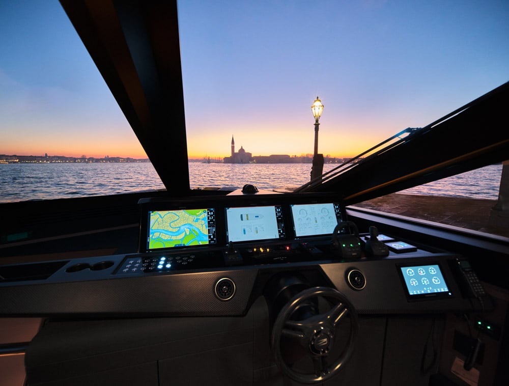 wallywhy100 Cannes Yachting Festival