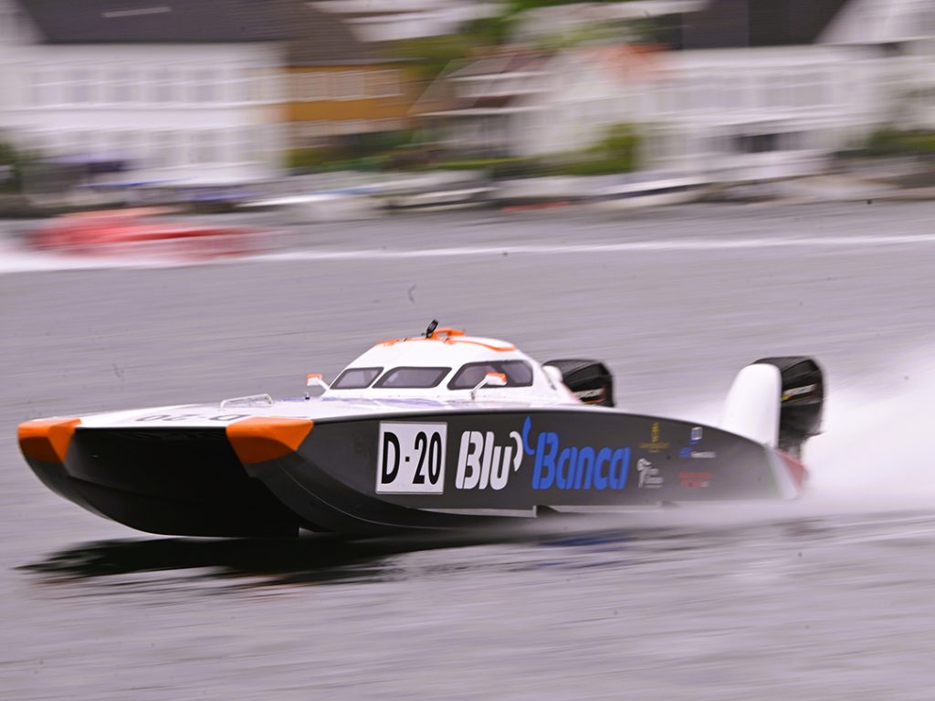 TEAM BLU BANCA powerboat D-20 racing at speed during the Arendal Water Festival 2025 World Championship.