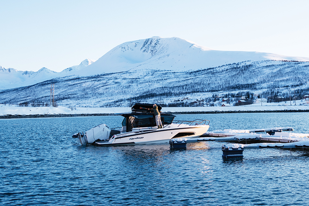 Nordkapp 905 V12 Coupe