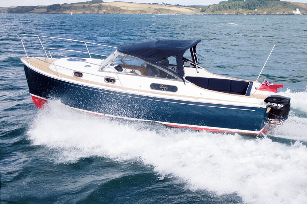 Traditional day boat, Duchy 25, underway at sea