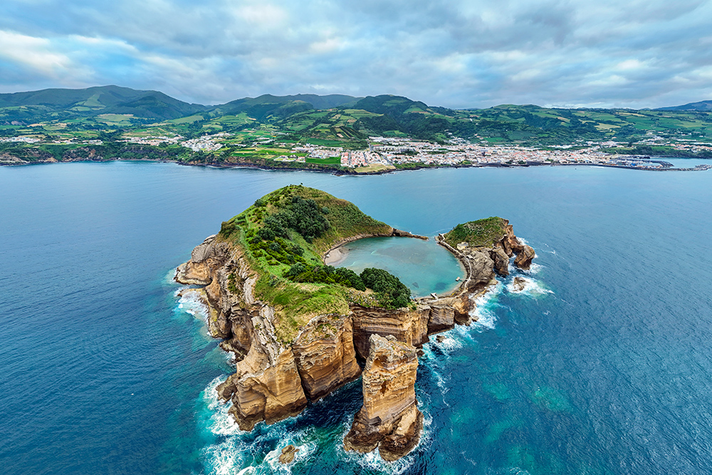 Circular rocky islet off Villa Franca do Campo