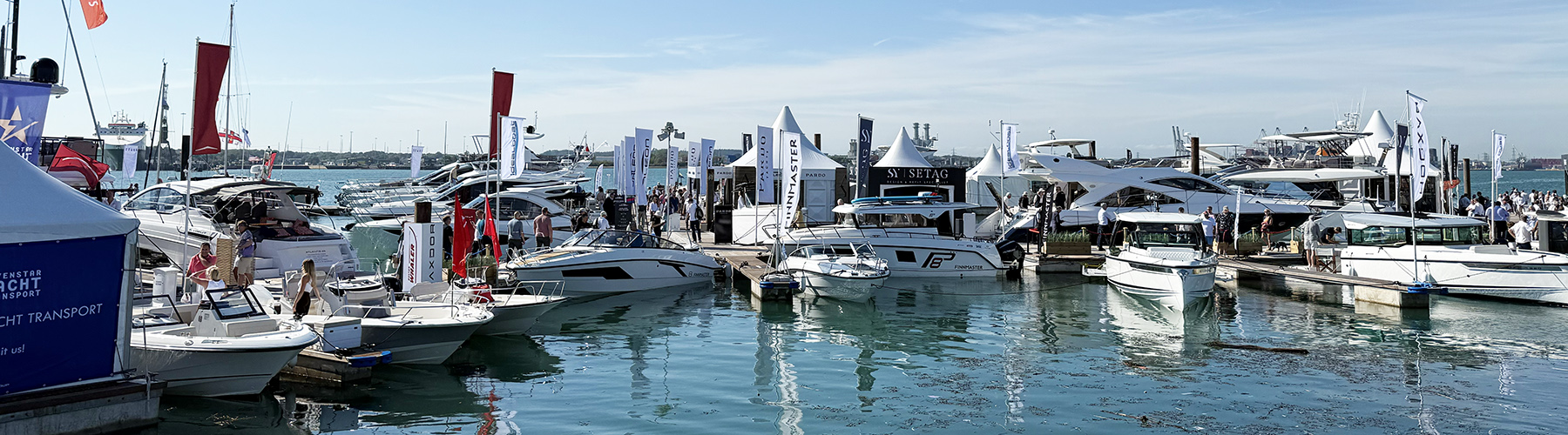 Event pontoons full of boats at Southampton International Boat Show 2025