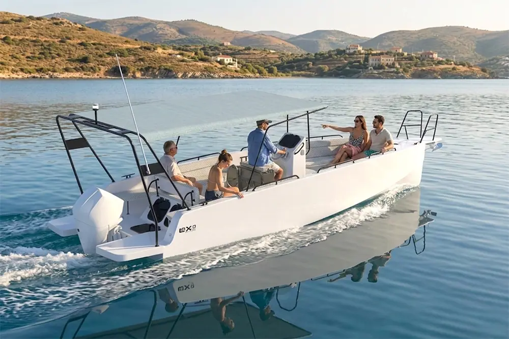 Grand Launch 10m Luxury Cabin RIB – Golden Line G950