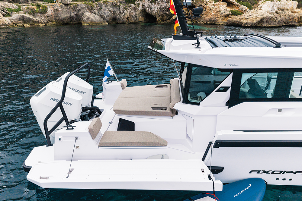 Powerboat and RIB