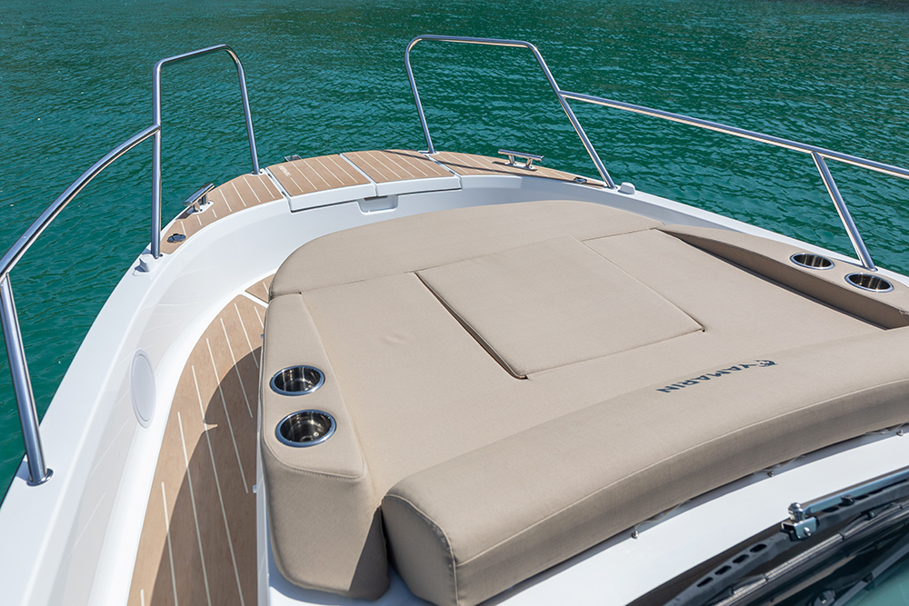 Beige sunbed to bow of Yamarin Aura