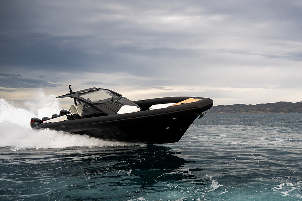Technohull Alpha 45 underway at speed