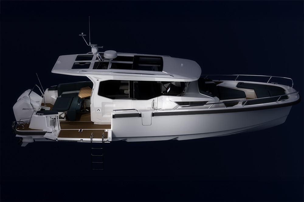 Nimbus Sport Coupé 35 seen from starboard, with glass roof hatches, an open hull side gate and a Mercury outboard.